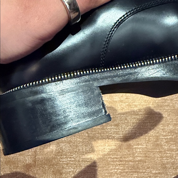 LOUIS VUITTON ACADEMY BUCKLE LOAFERS - Picture 5 of 7